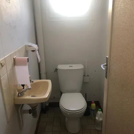 Maison 4 Personnes Hébergement de vacances *