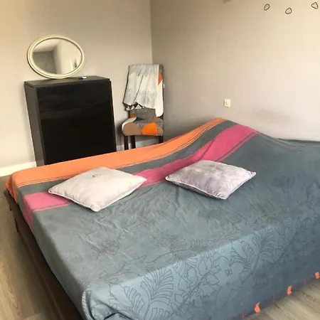 Maison 4 Personnes Hébergement de vacances Loudun